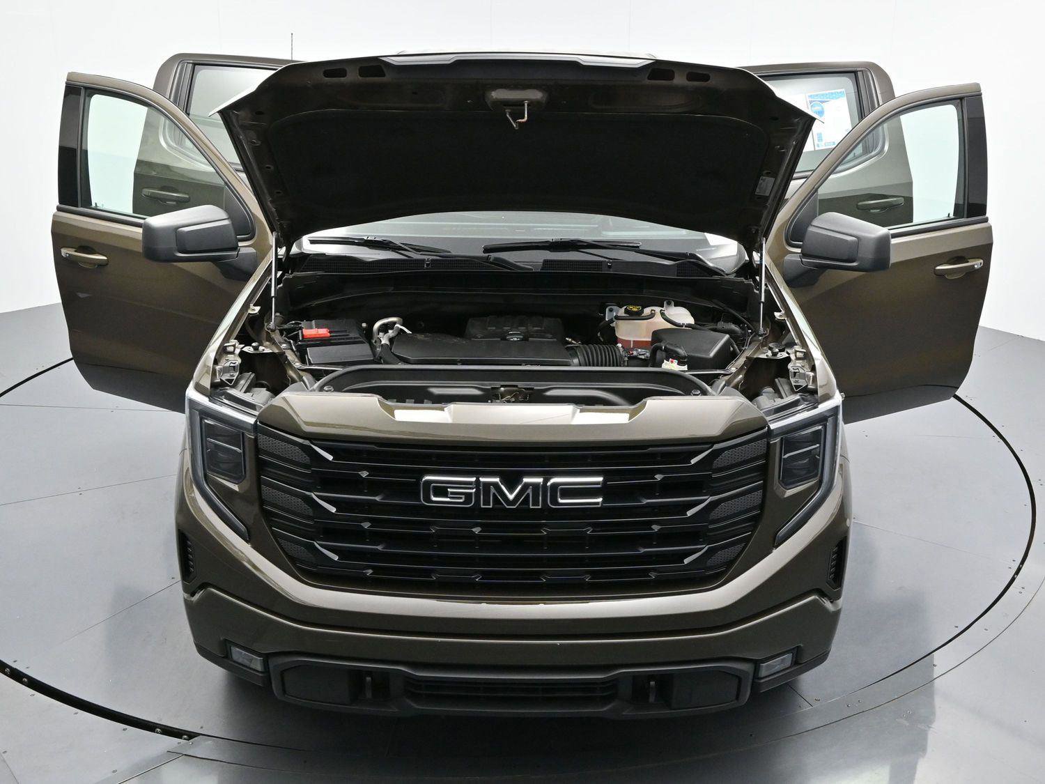 Used 2023 GMC Sierra 1500 Elevation image 38