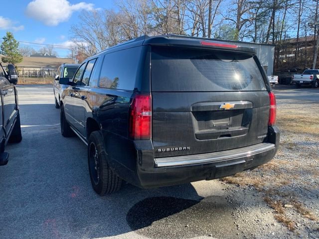 Used 2020 Chevrolet Suburban Premier w/ Premier Plus Edition image 15