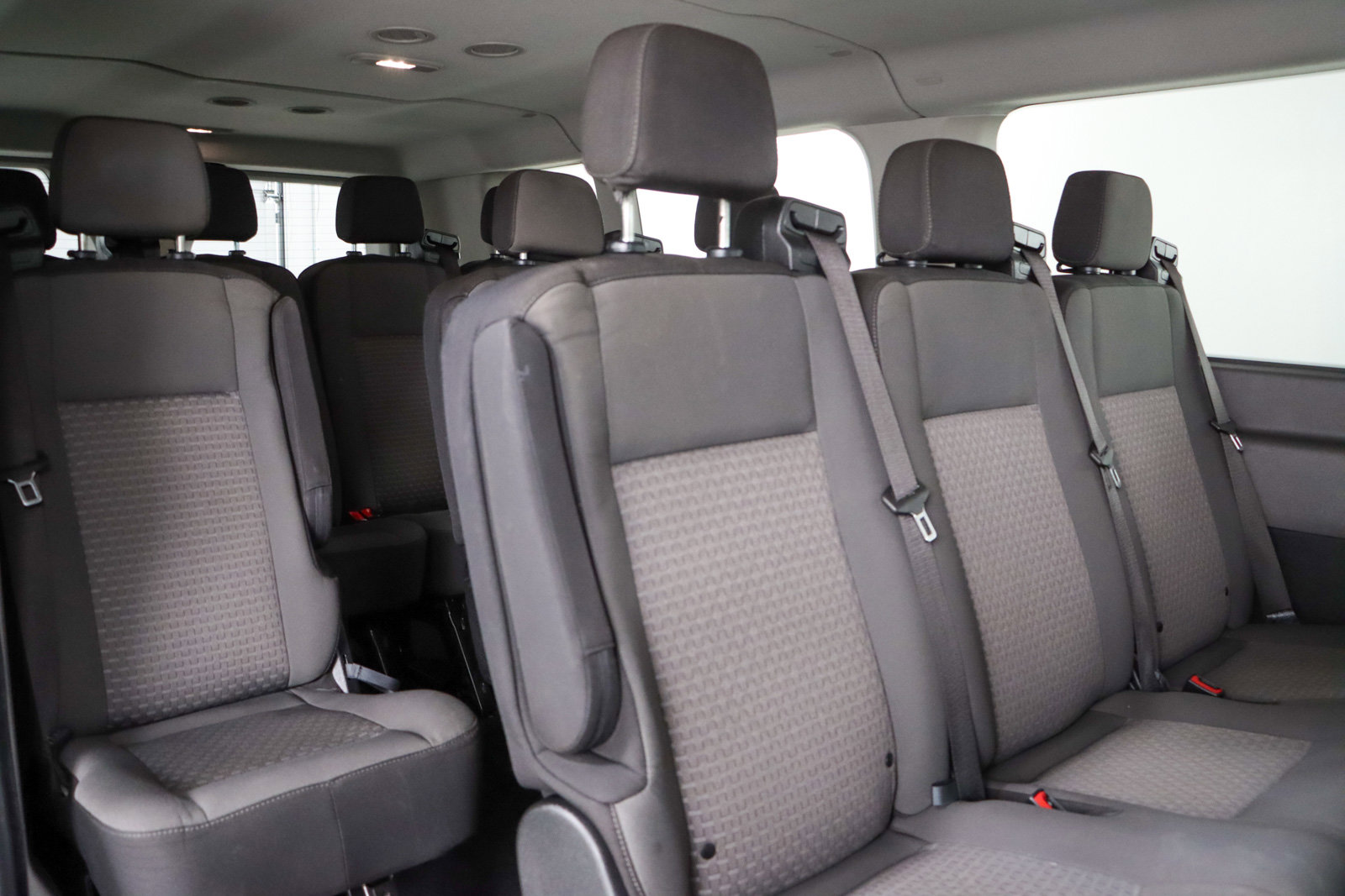 Used 2023 Ford Transit 350 XLT image 27