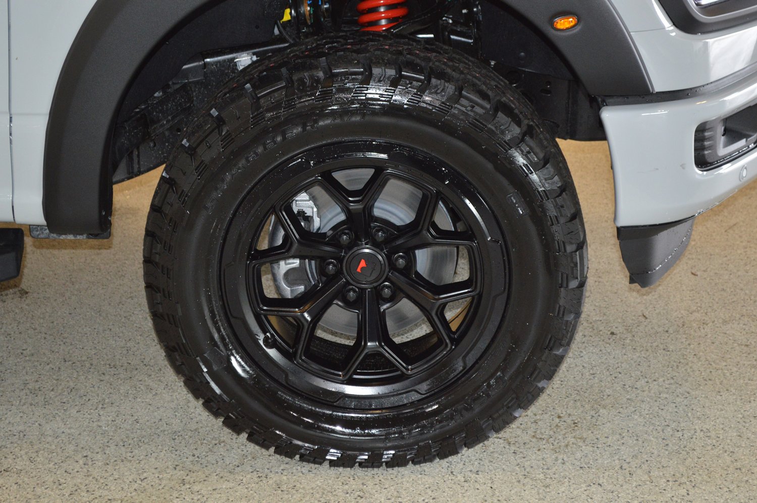 New 2026 Ford F150 XLT w/ Equipment Group 302A MID AWD/4WD image 9