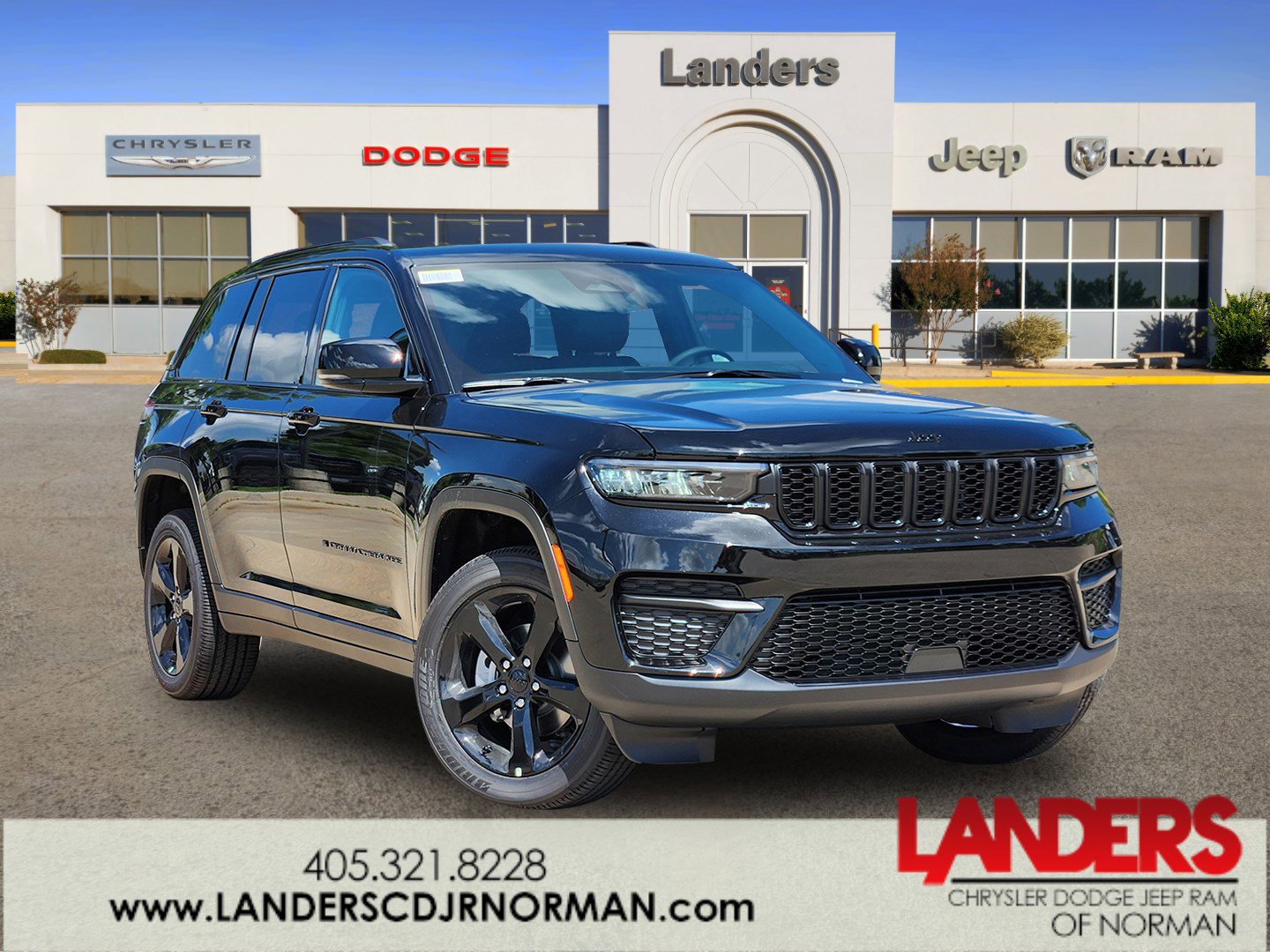 New 2025 Jeep Grand Cherokee Altitude w/ Trailer Tow Package