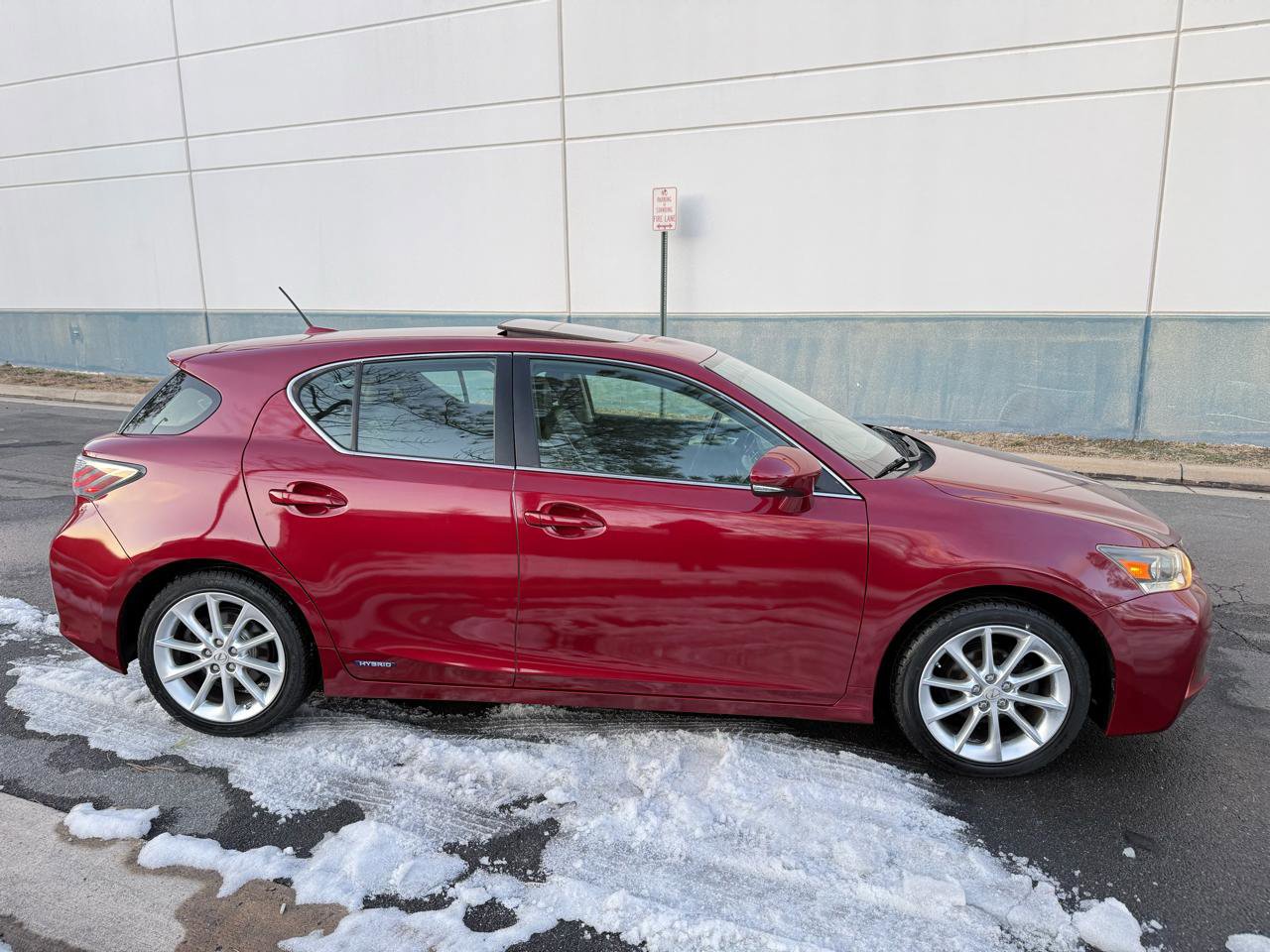 Used 2013 Lexus CT 200h w/ Premium Pkg w/Navigation image 11