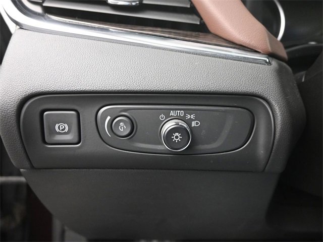 Used 2021 Buick Enclave Avenir w/ Avenir Technology Package image 35