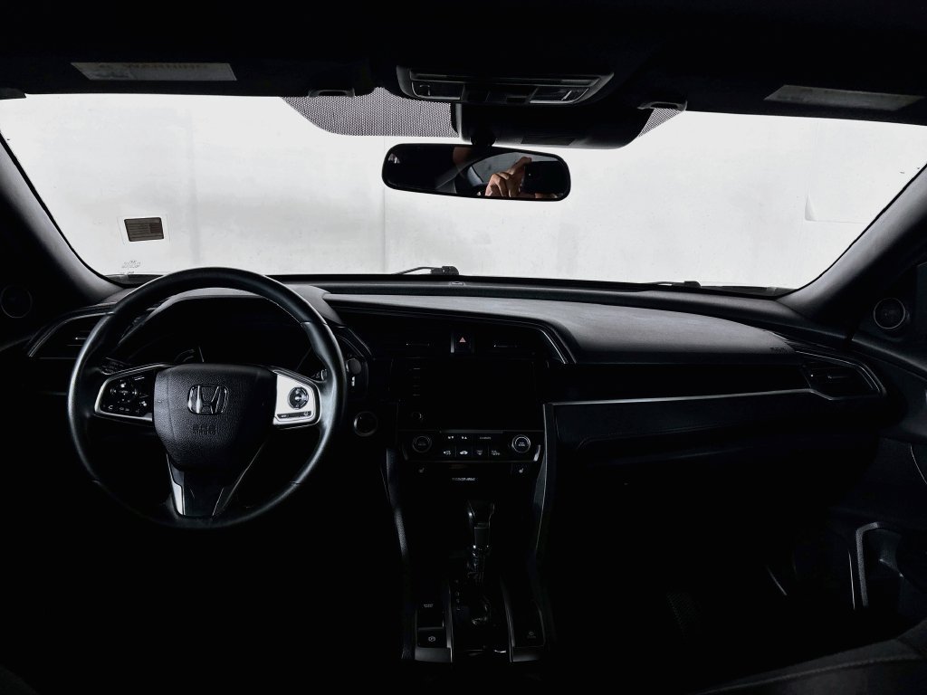Used 2020 Honda Civic EX image 12