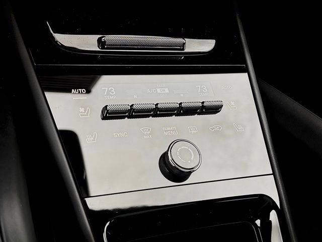 New 2026 Porsche Cayenne GTS image 30