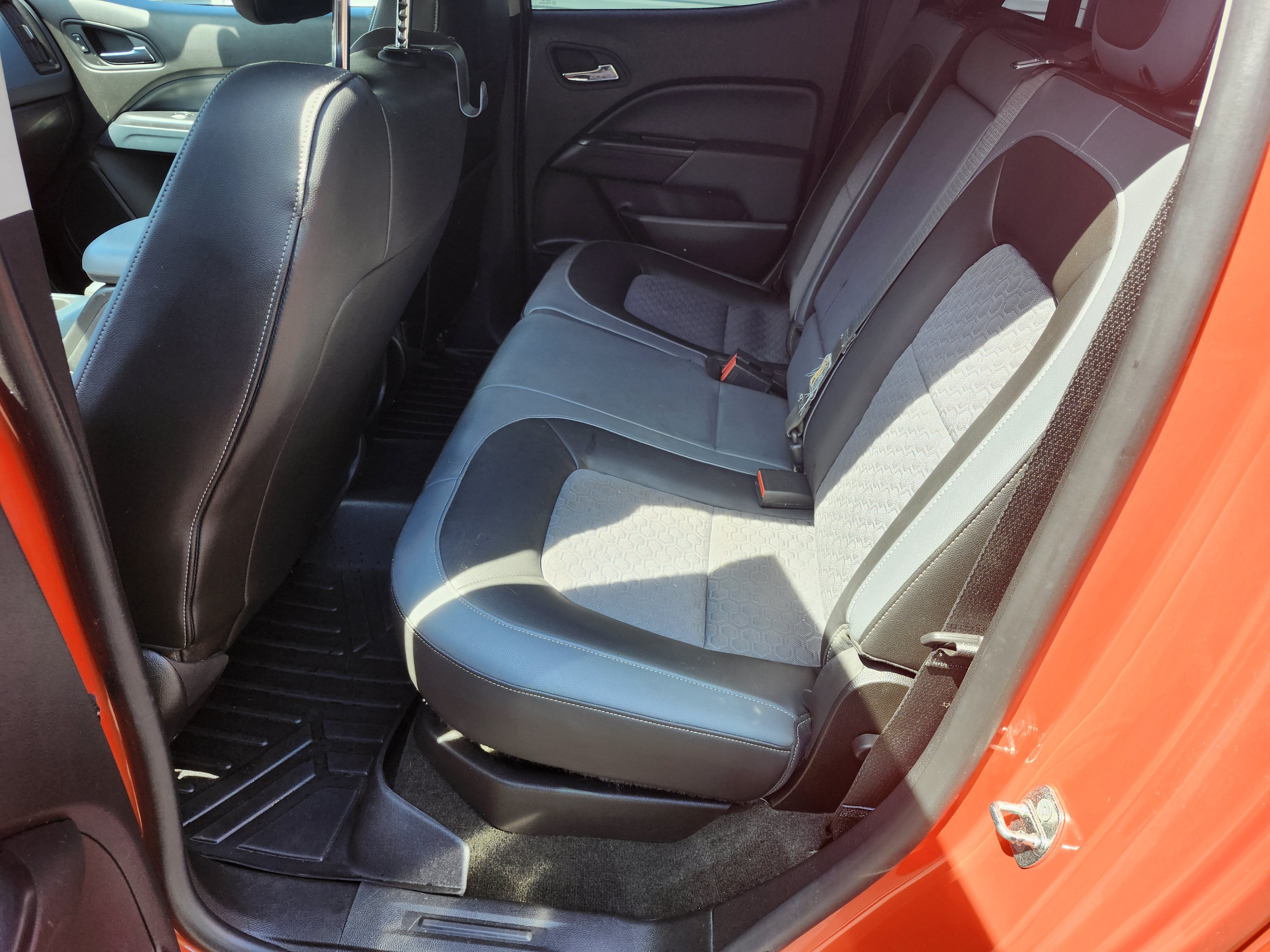 Used 2016 Chevrolet Colorado Z71 RWD image 4