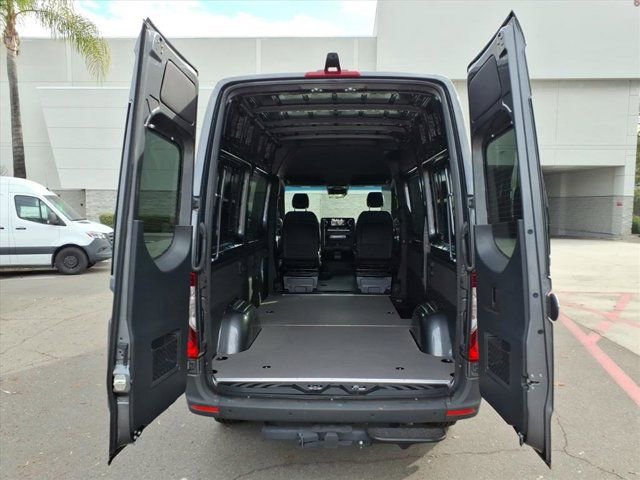 New 2024 Mercedes-Benz Sprinter 144 Cargo image 21
