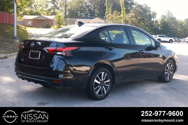 Used 2025 Nissan Versa SV FWD image 7
