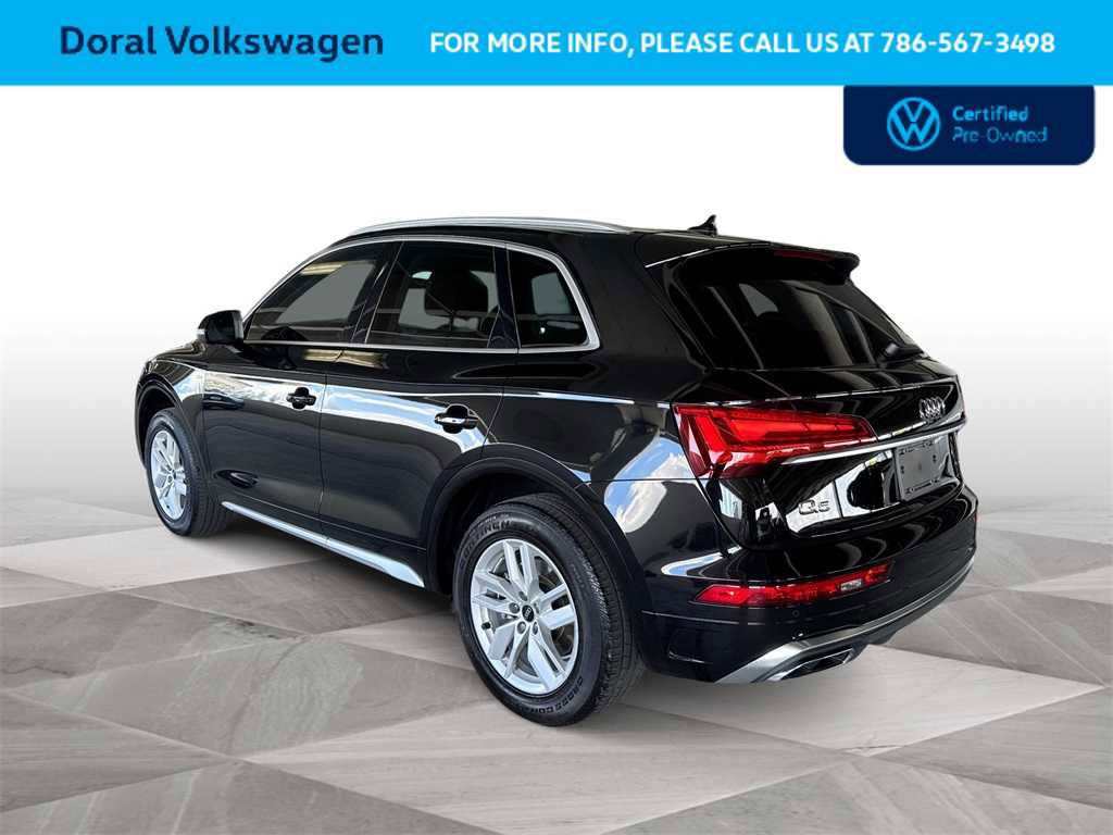 Used 2023 Audi Q5 2.0T Premium w/ Convenience Package image 6