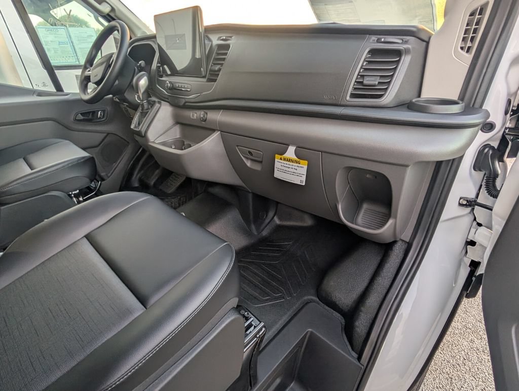 New 2026 Ford Transit 350 148 Medium Roof w/ Load Area Protection Package RWD image 17