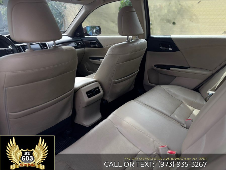 Used 2017 Honda Accord EX-L image 7