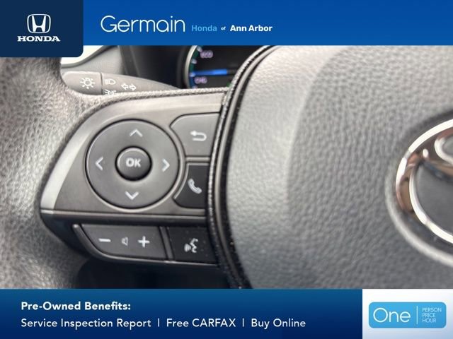 Used 2021 Toyota RAV4 LE image 22