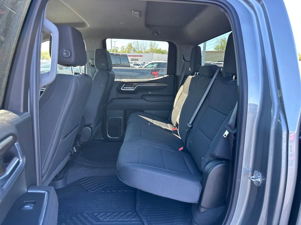 New 2025 Chevrolet Silverado 1500 LT image 15