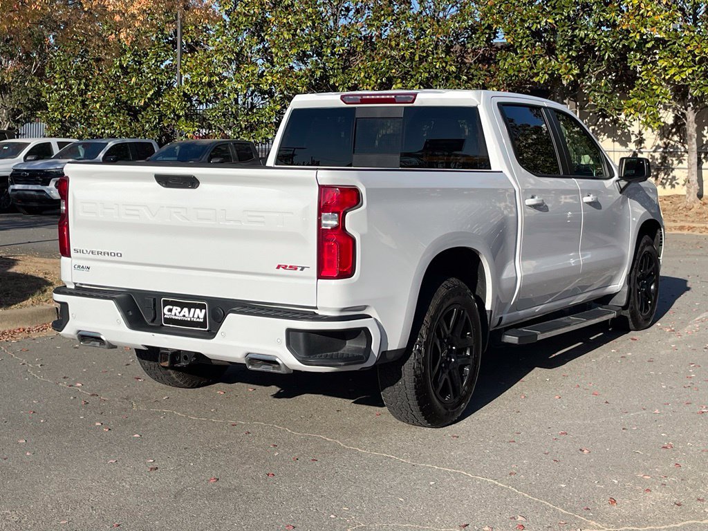 Used 2025 Chevrolet Silverado 1500 RST AWD/4WD image 7