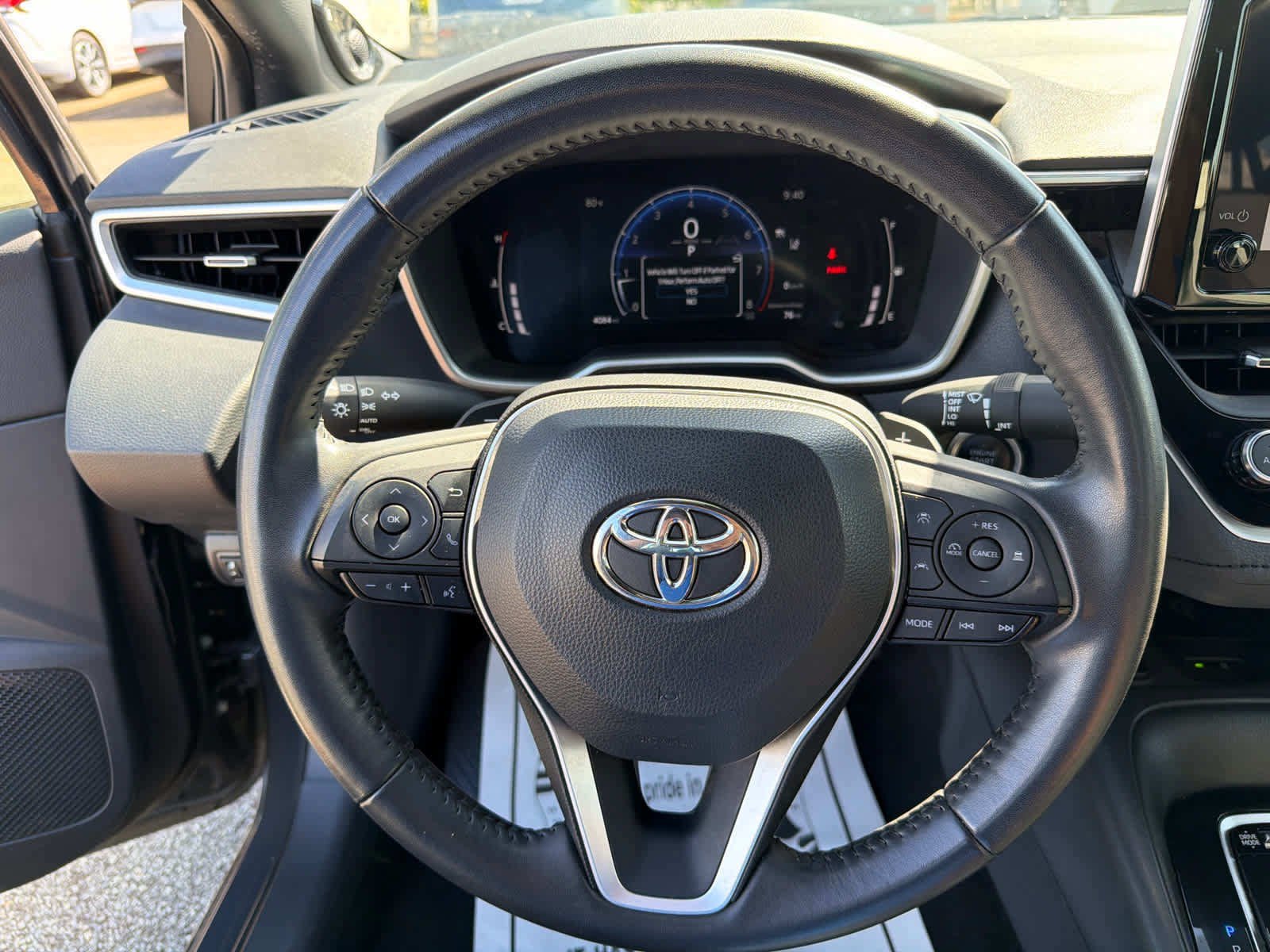 Used 2024 Toyota Corolla XSE FWD image 8