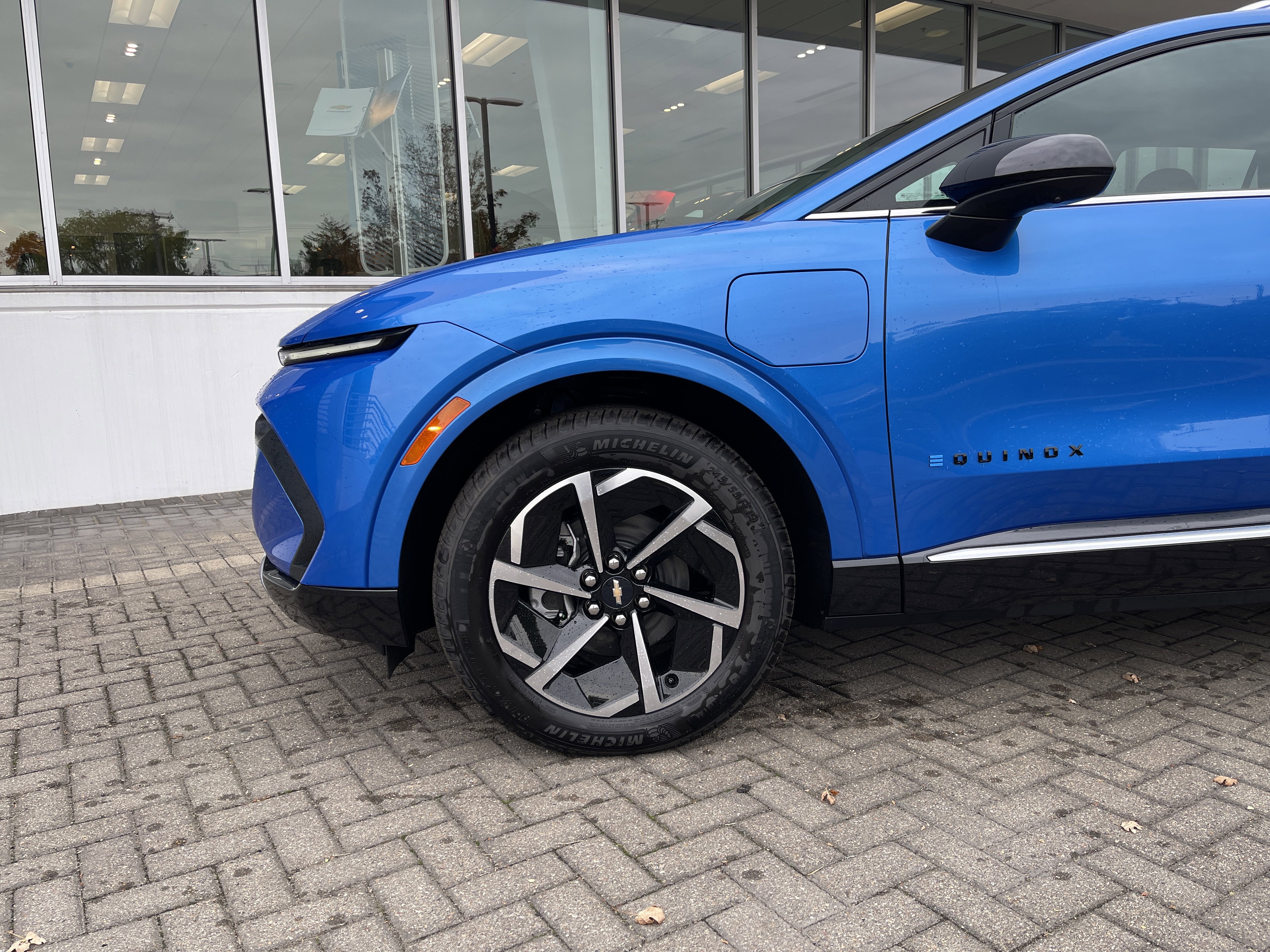 Used 2024 Chevrolet Equinox EV LT w/ LPO, Blackout Package image 10