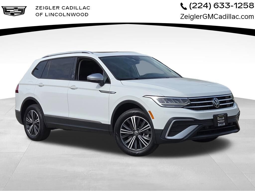 Used 2024 Volkswagen Tiguan Wolfsburg Edition FWD image 1