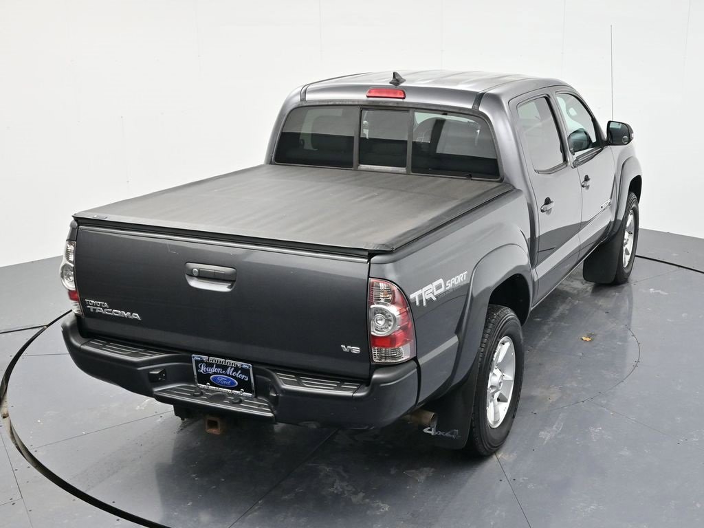 Used 2015 Toyota Tacoma Base image 39
