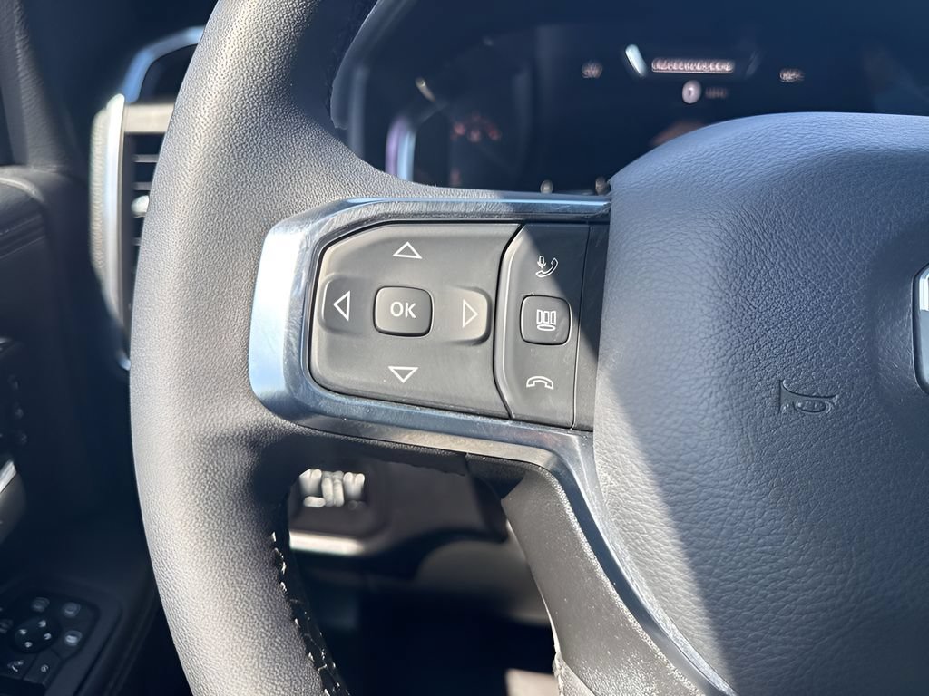 Used 2026 RAM 2500 Laramie AWD/4WD image 15