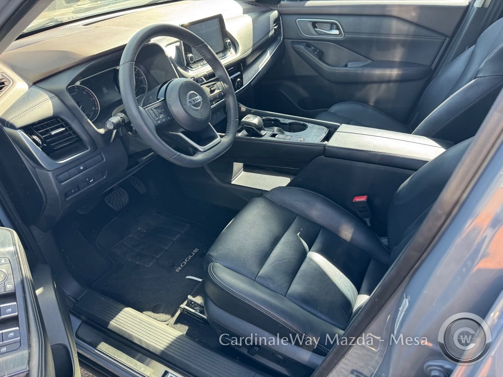 Used 2021 Nissan Rogue SL FWD image 9