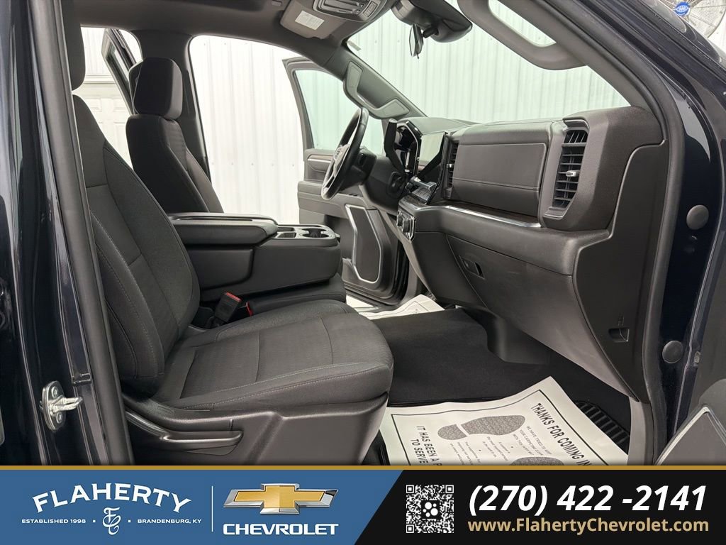 Used 2024 Chevrolet Silverado 1500 LT image 13