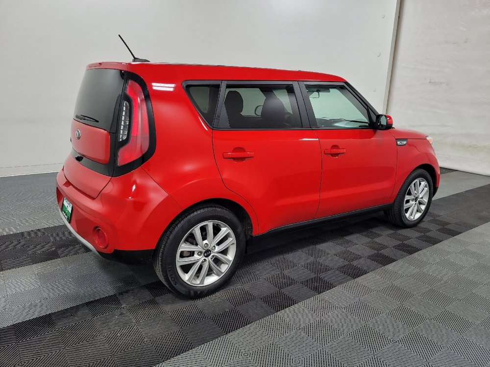 Used 2019 Kia Soul + FWD image 10