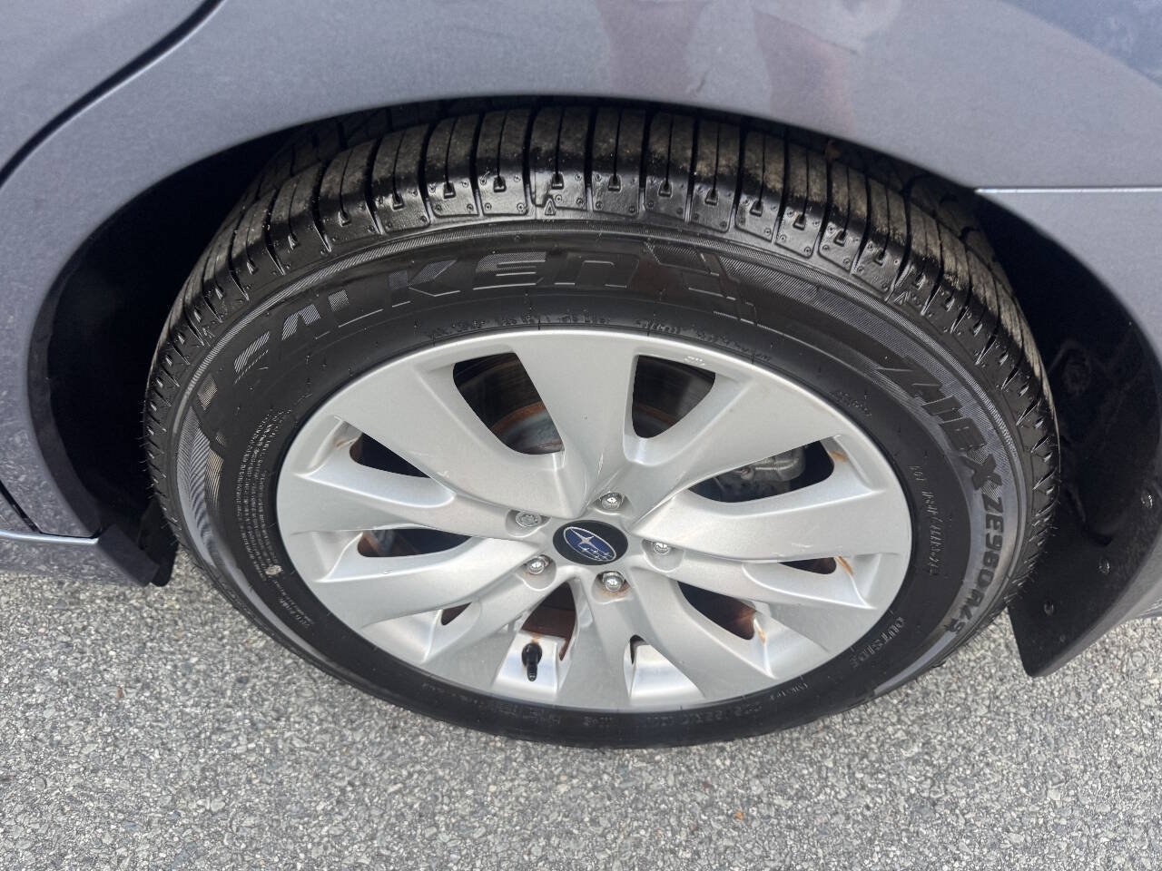 Used 2015 Subaru Legacy 2.5i Premium AWD/4WD image 10