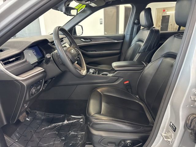 Used 2024 Jeep Grand Cherokee Limited 4xe image 16