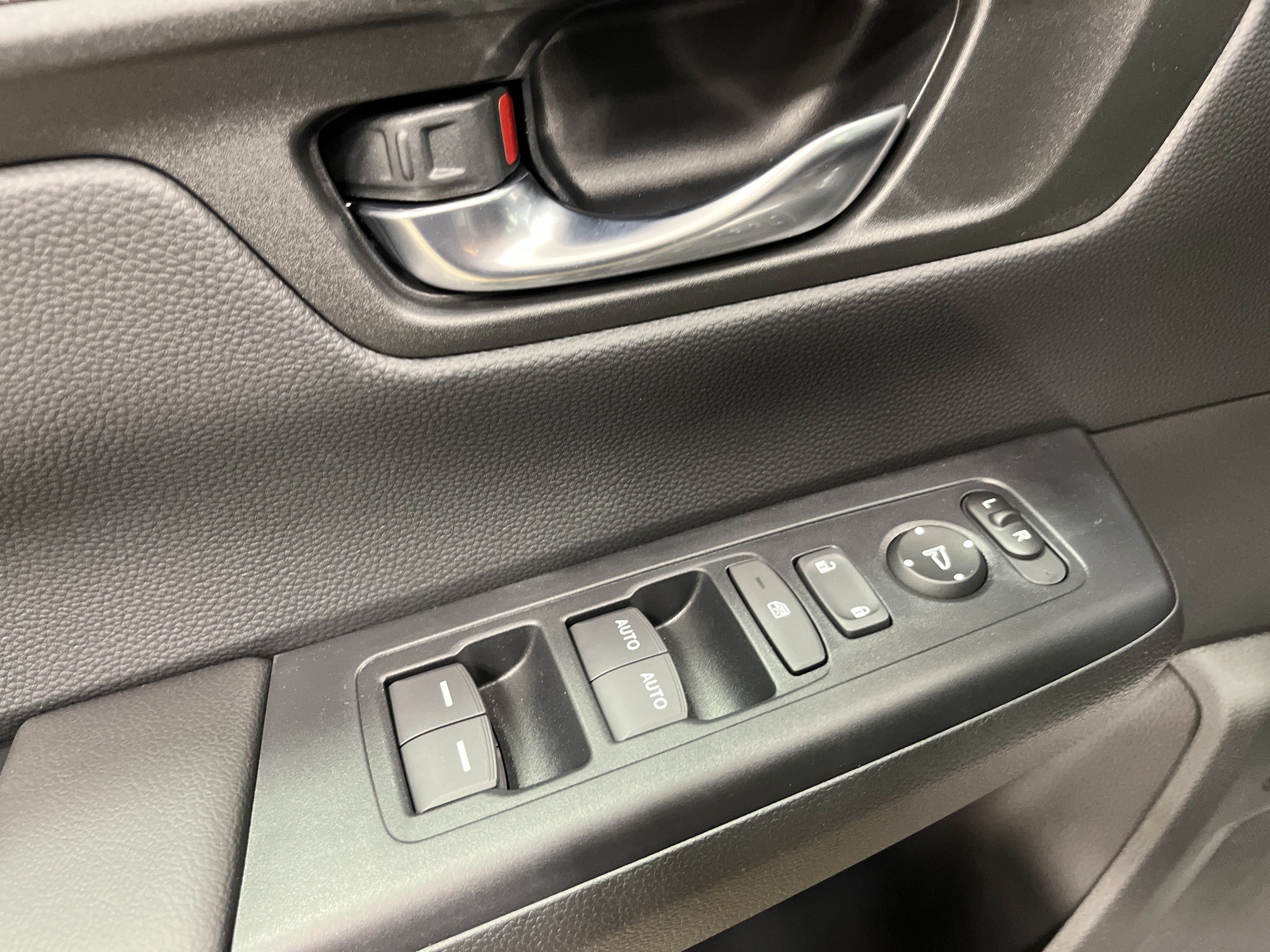 New 2026 Honda CR-V Sport image 18