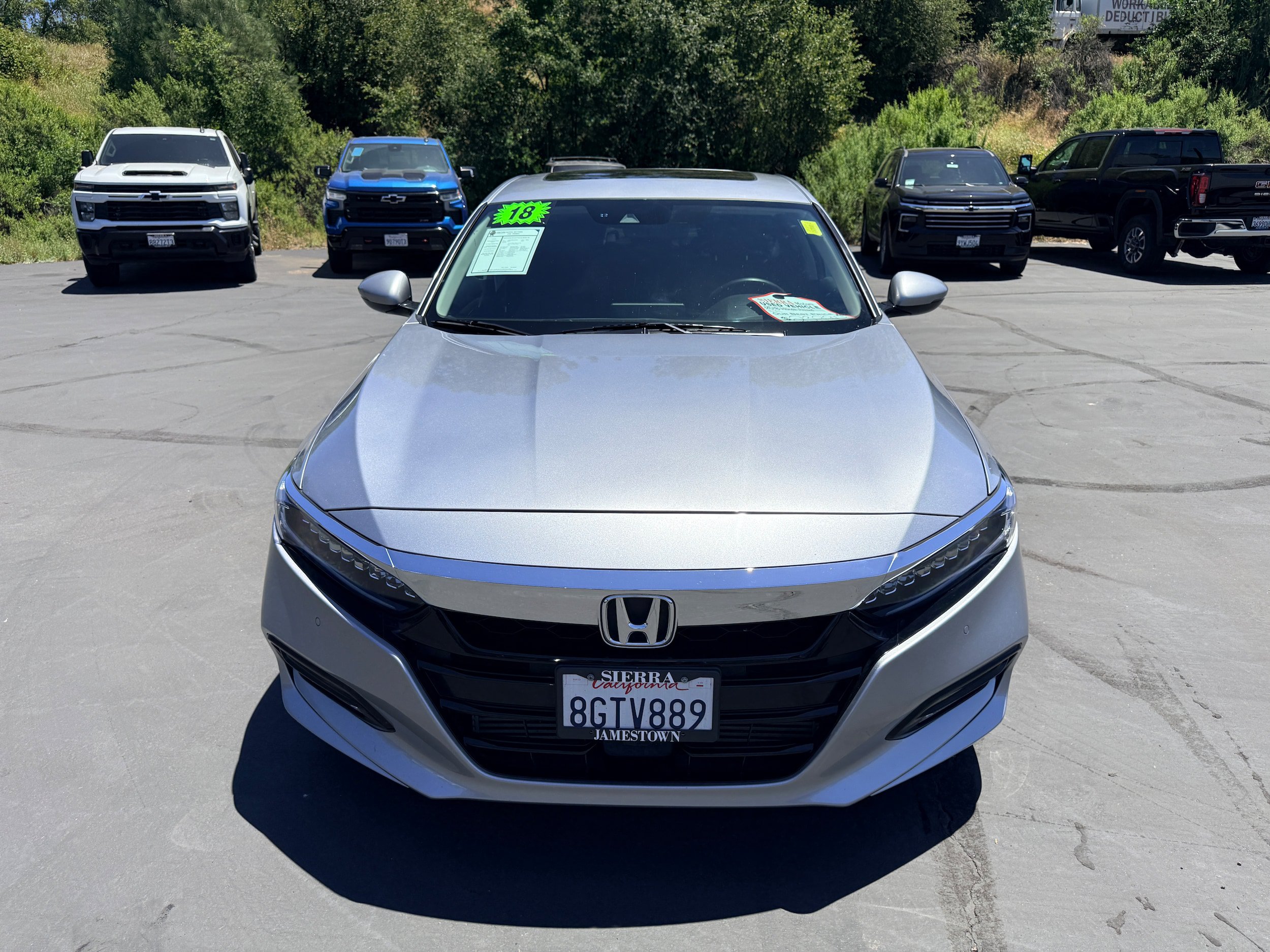 Used 2018 Honda Accord Touring image 3
