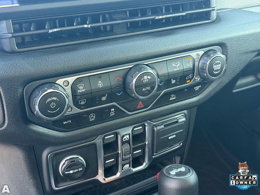 Certified 2025 Jeep Wrangler Sport S image 21