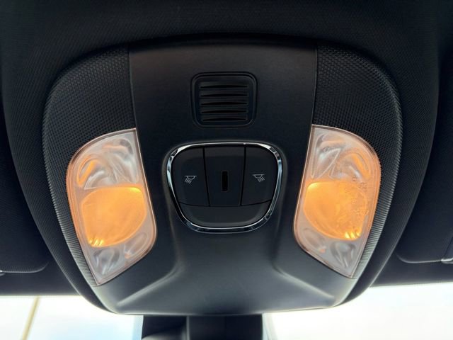 Used 2024 Jeep Compass Trailhawk image 12