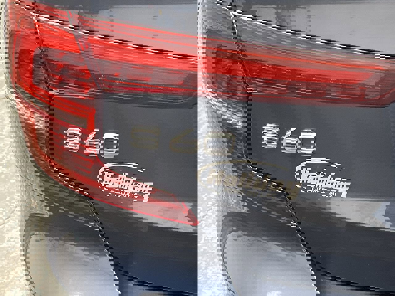 Used 2019 Volvo S60 T6 Momentum w/ Premium Package image 31