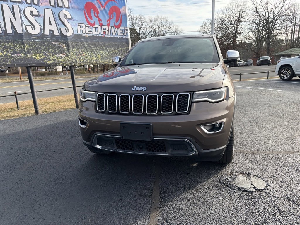 Used 2018 Jeep Grand Cherokee Limited w/ Luxury Group II image 2