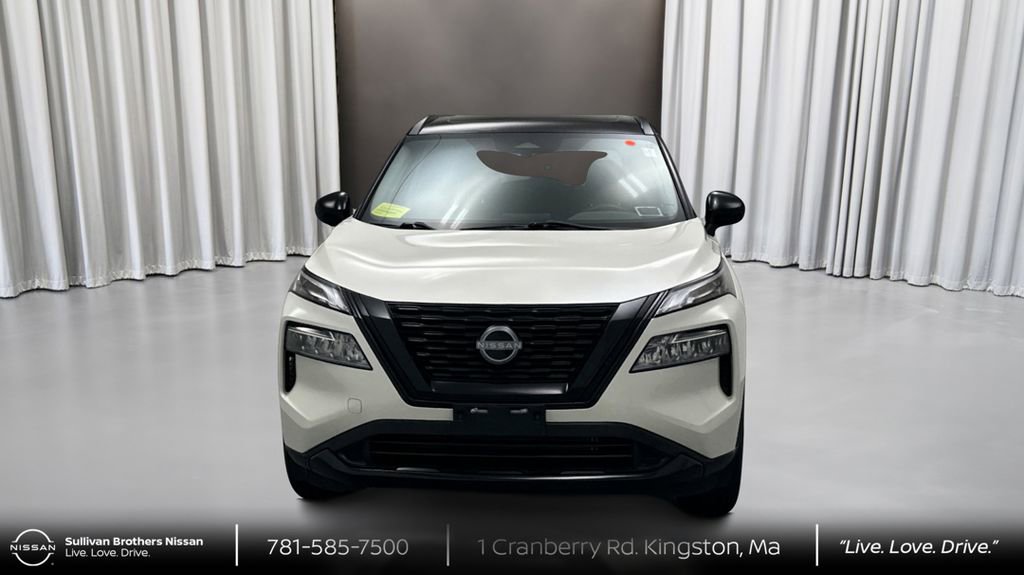 Certified 2023 Nissan Rogue SV w/ SV Premium B Package image 2