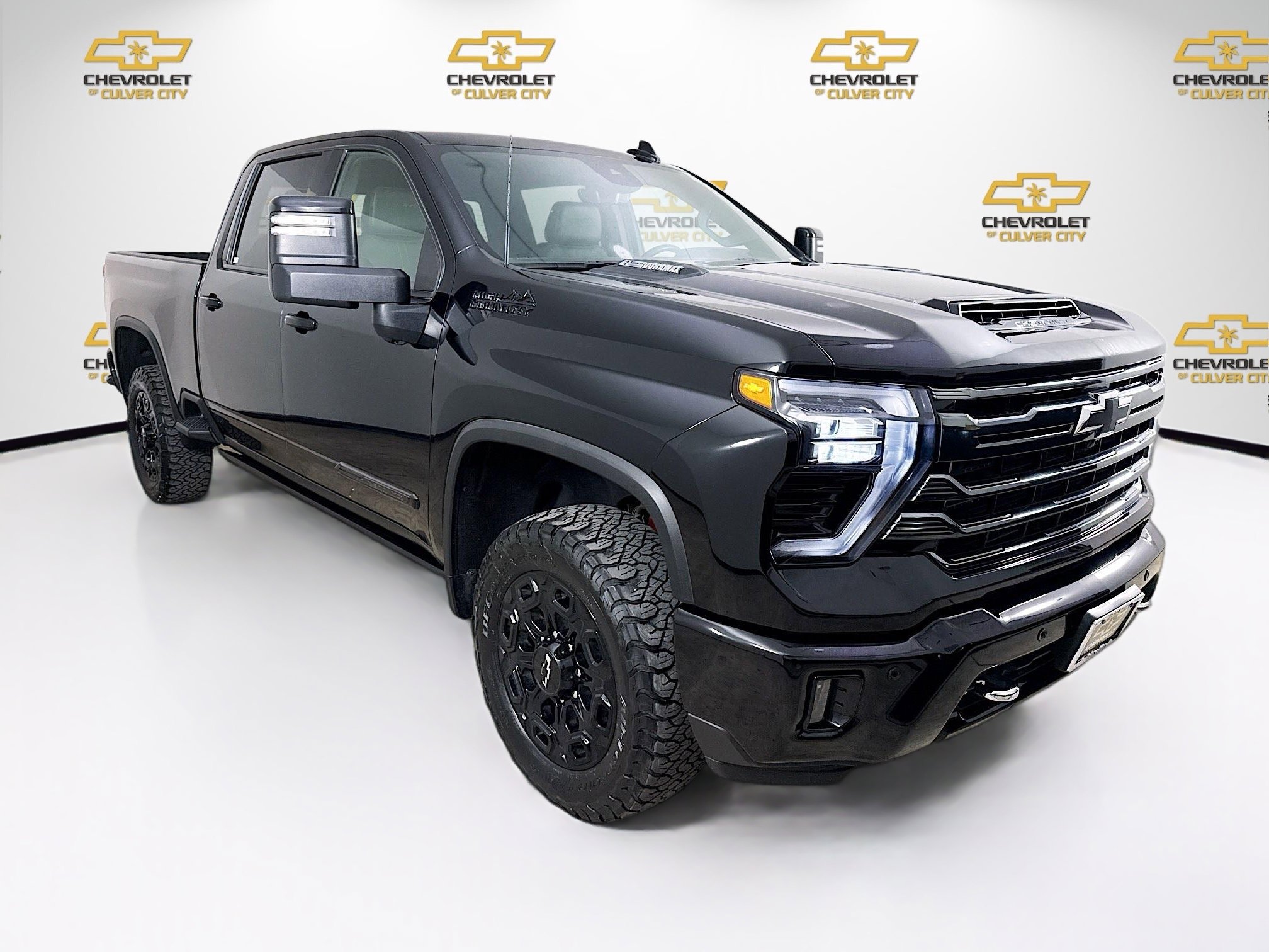 Used 2024 Chevrolet Silverado 2500 High Country w/ Midnight Edition