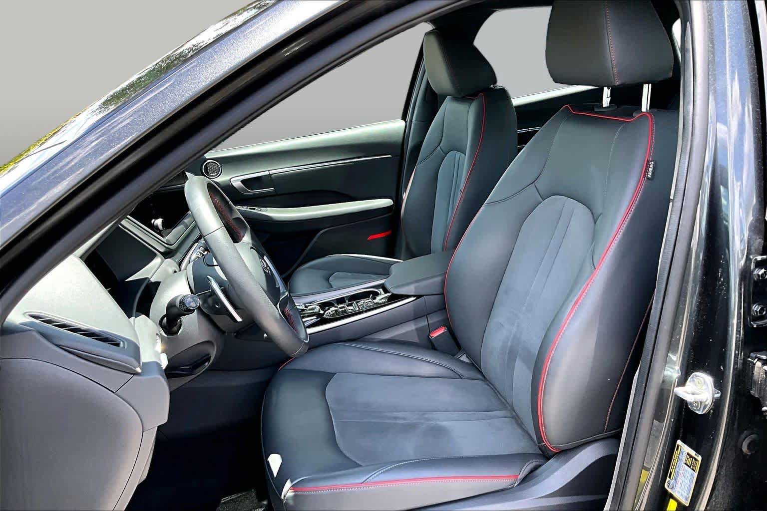 Used 2022 Hyundai Sonata SEL Plus w/ Cargo Package FWD image 8