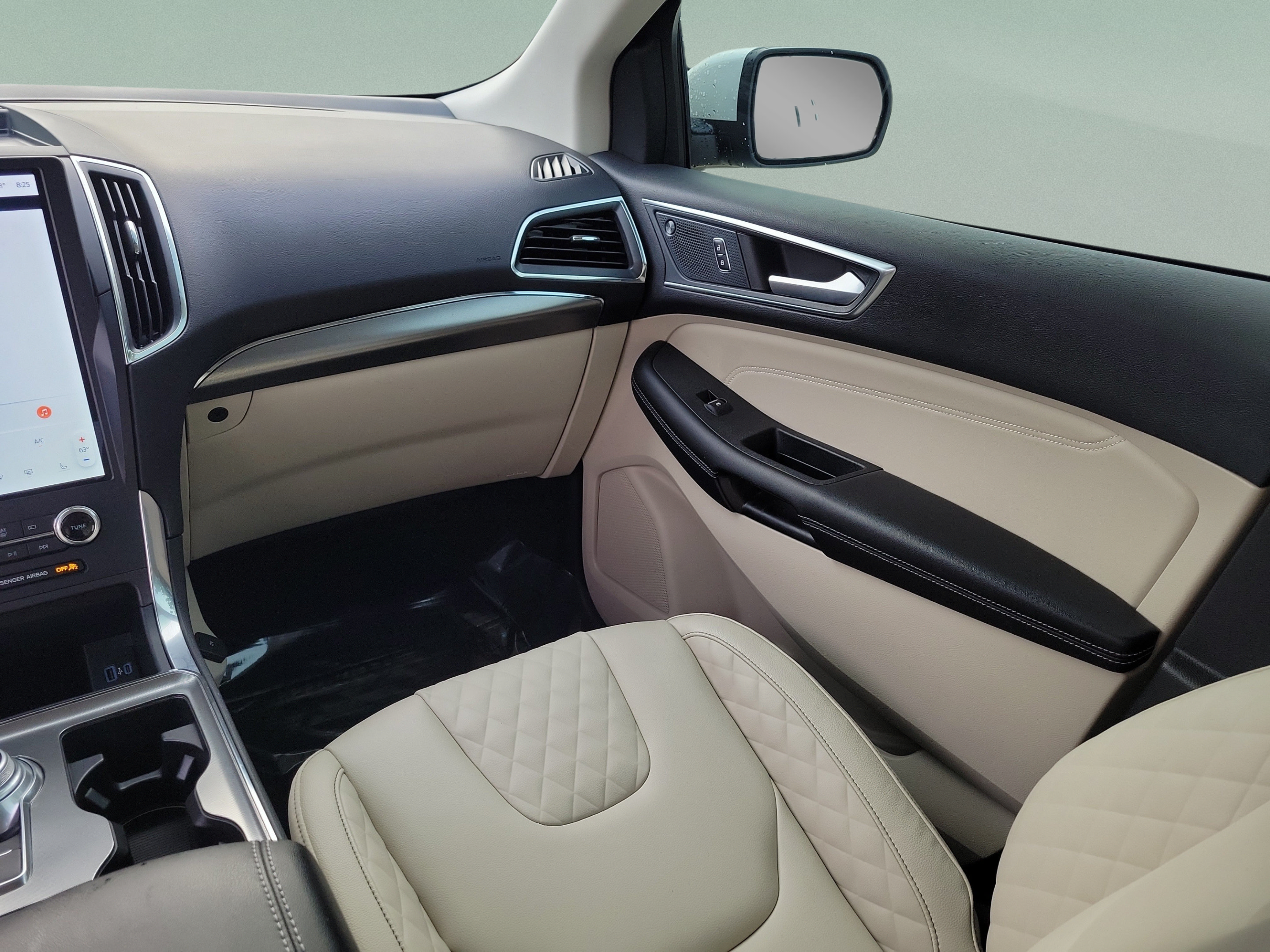 Used 2023 Ford Edge Titanium AWD/4WD image 12