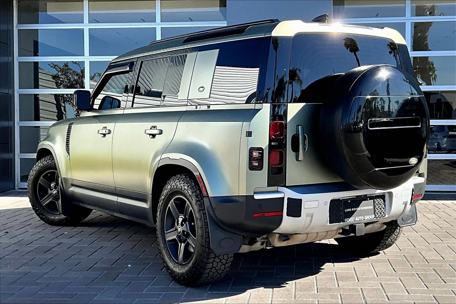 Used 2020 Land Rover Defender 110 S image 11