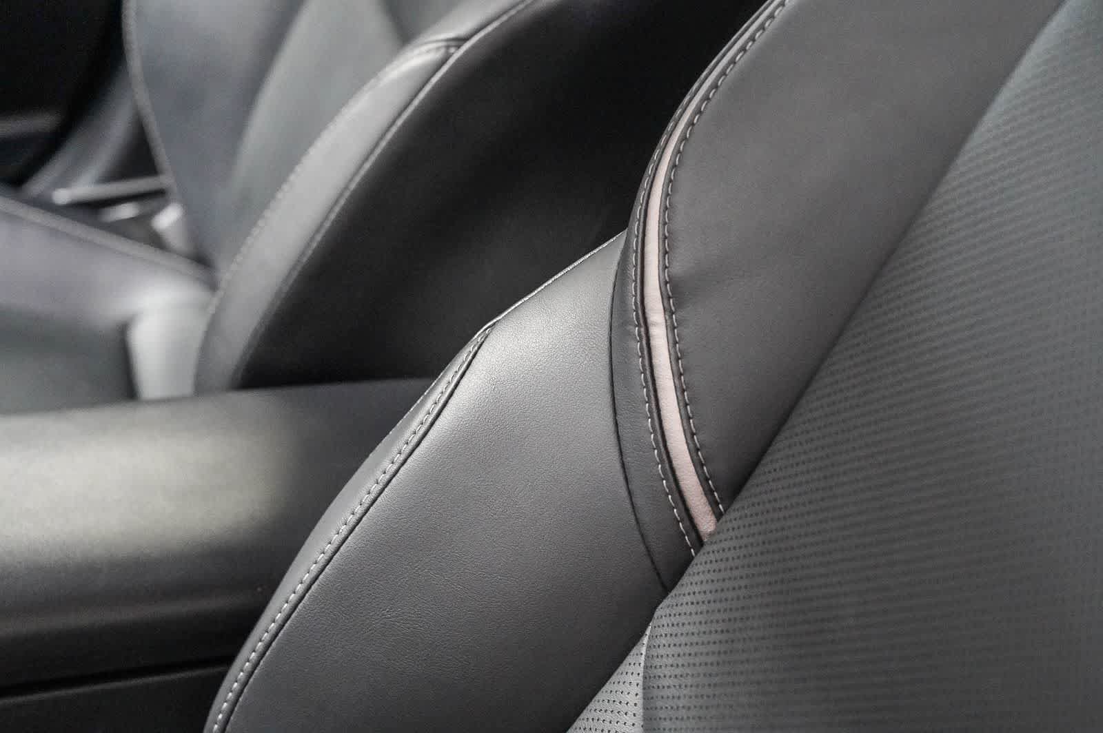 Certified 2023 Toyota Prius XLE FWD image 20