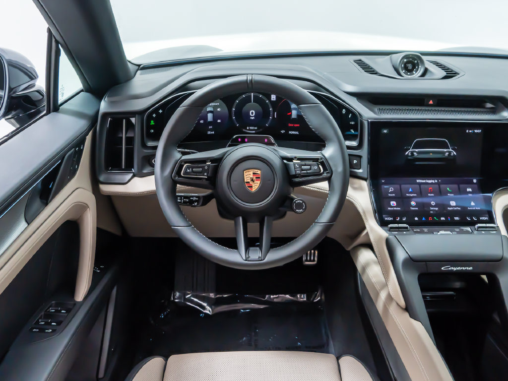 New 2026 Porsche Cayenne Electric AWD/4WD image 14