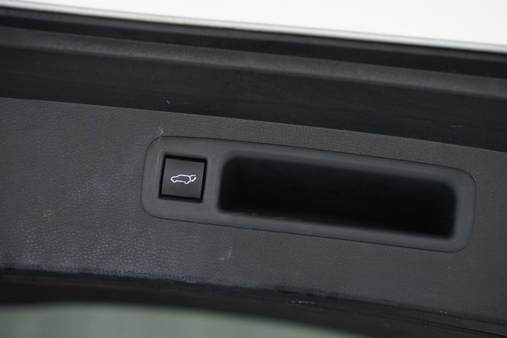 Used 2022 Toyota Highlander XLE image 34