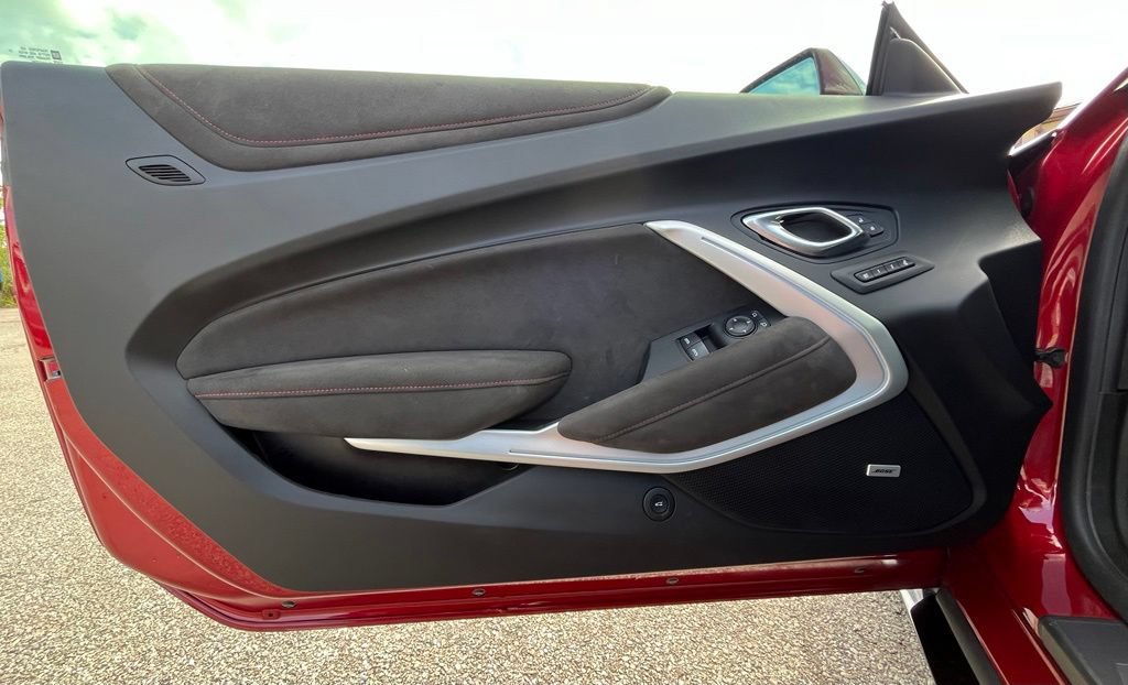 Certified 2020 Chevrolet Camaro ZL1 RWD image 13