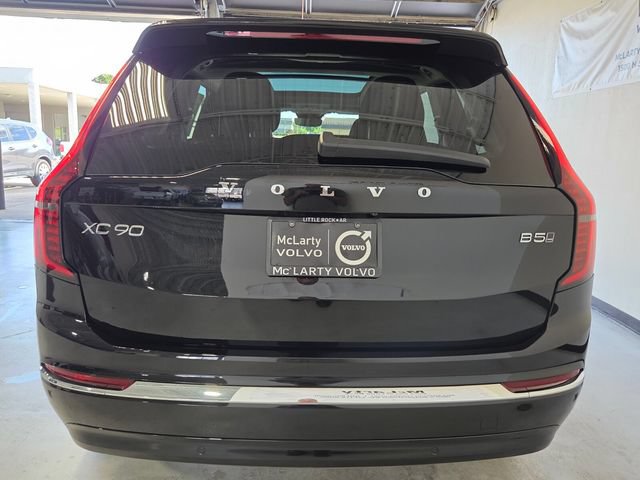 New 2026 Volvo XC90 B5 Core AWD/4WD image 4