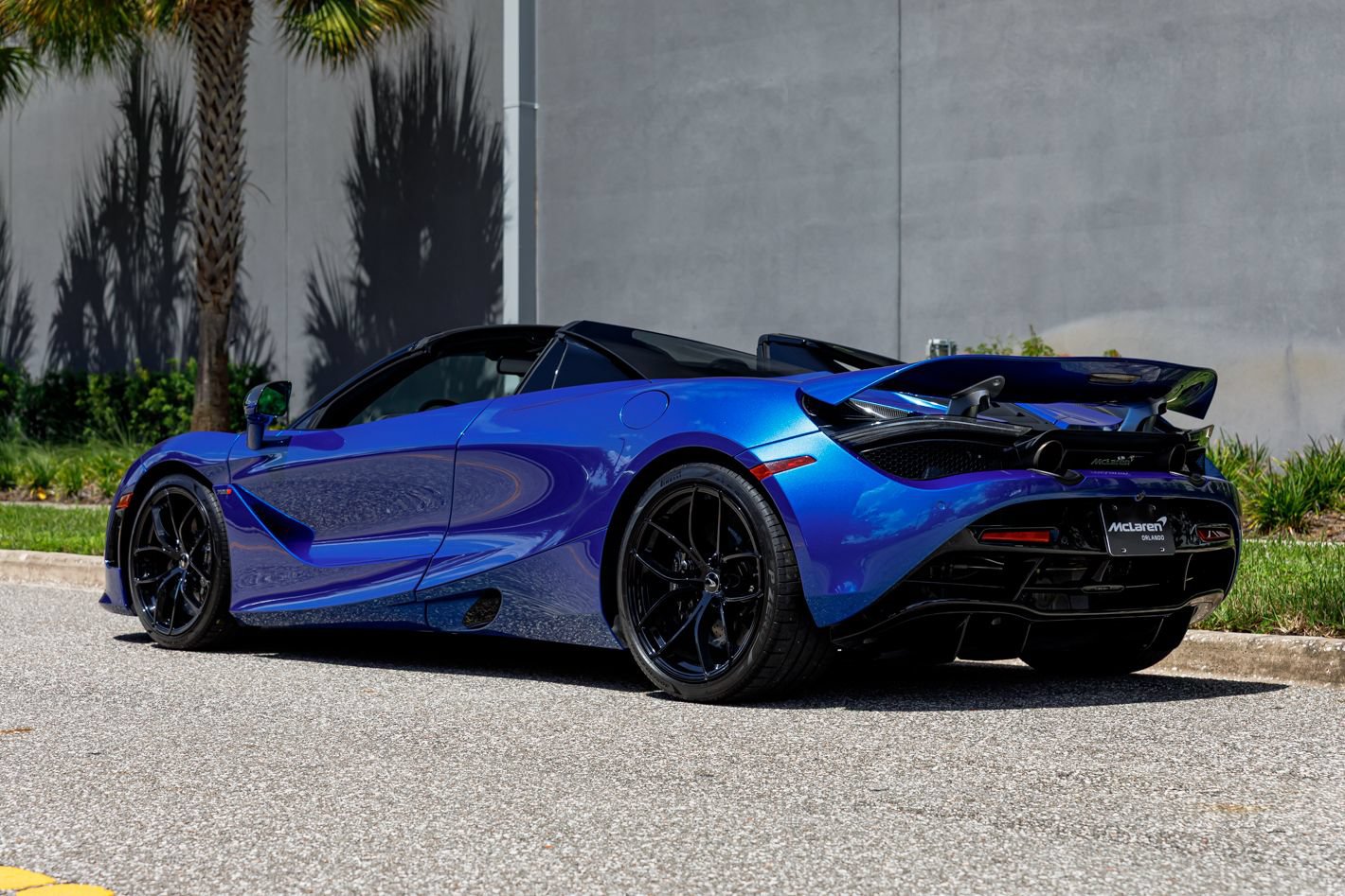 Used 2022 McLaren 720S Luxury RWD image 31