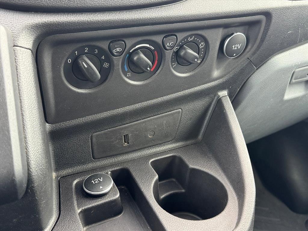 Used 2018 Ford Transit 250 148 Medium Roof image 22