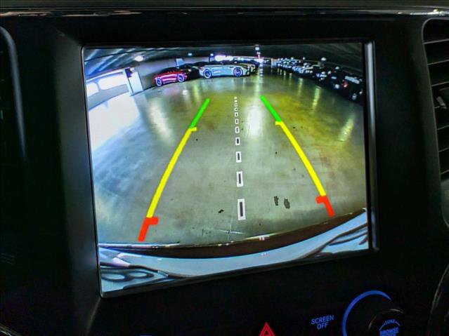 Used 2018 Jeep Grand Cherokee Limited image 14