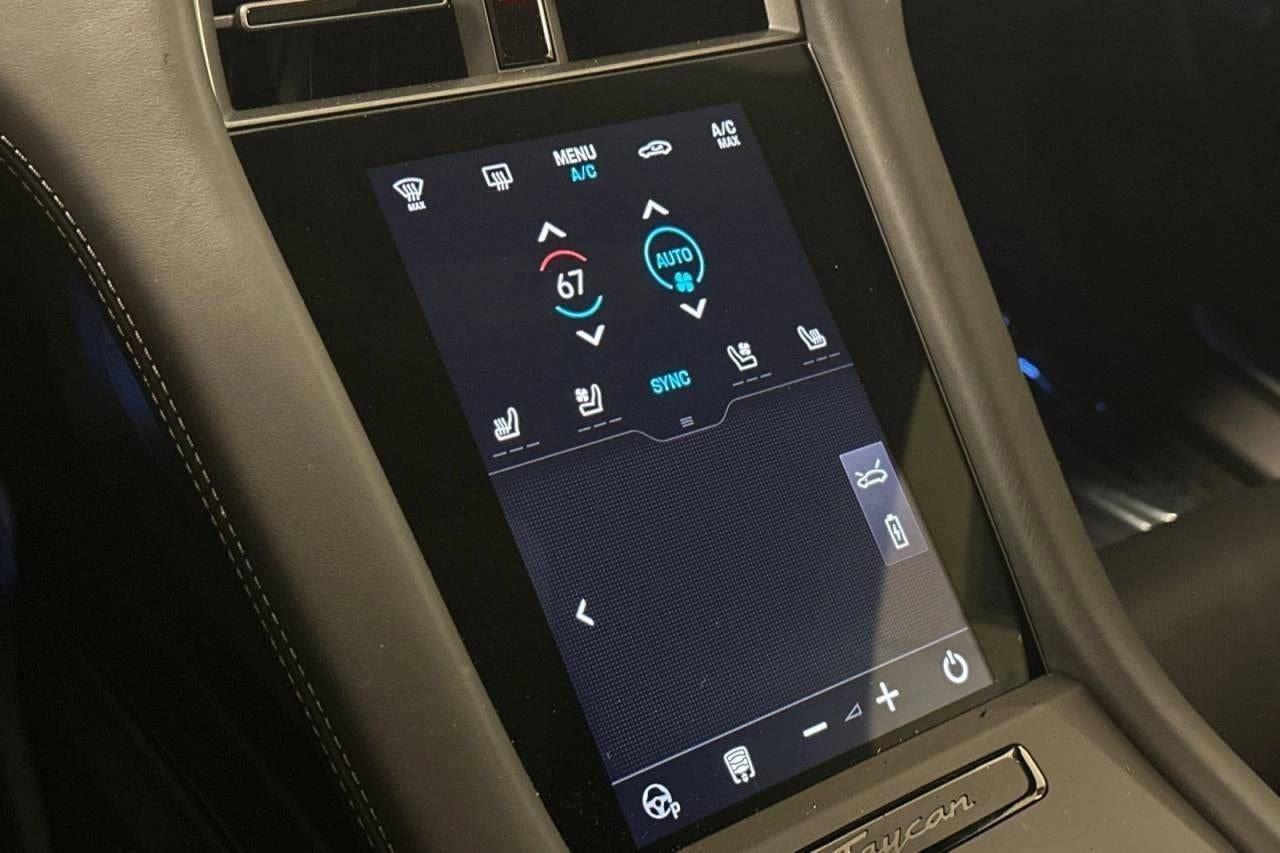 New 2025 Porsche Taycan 4S image 61