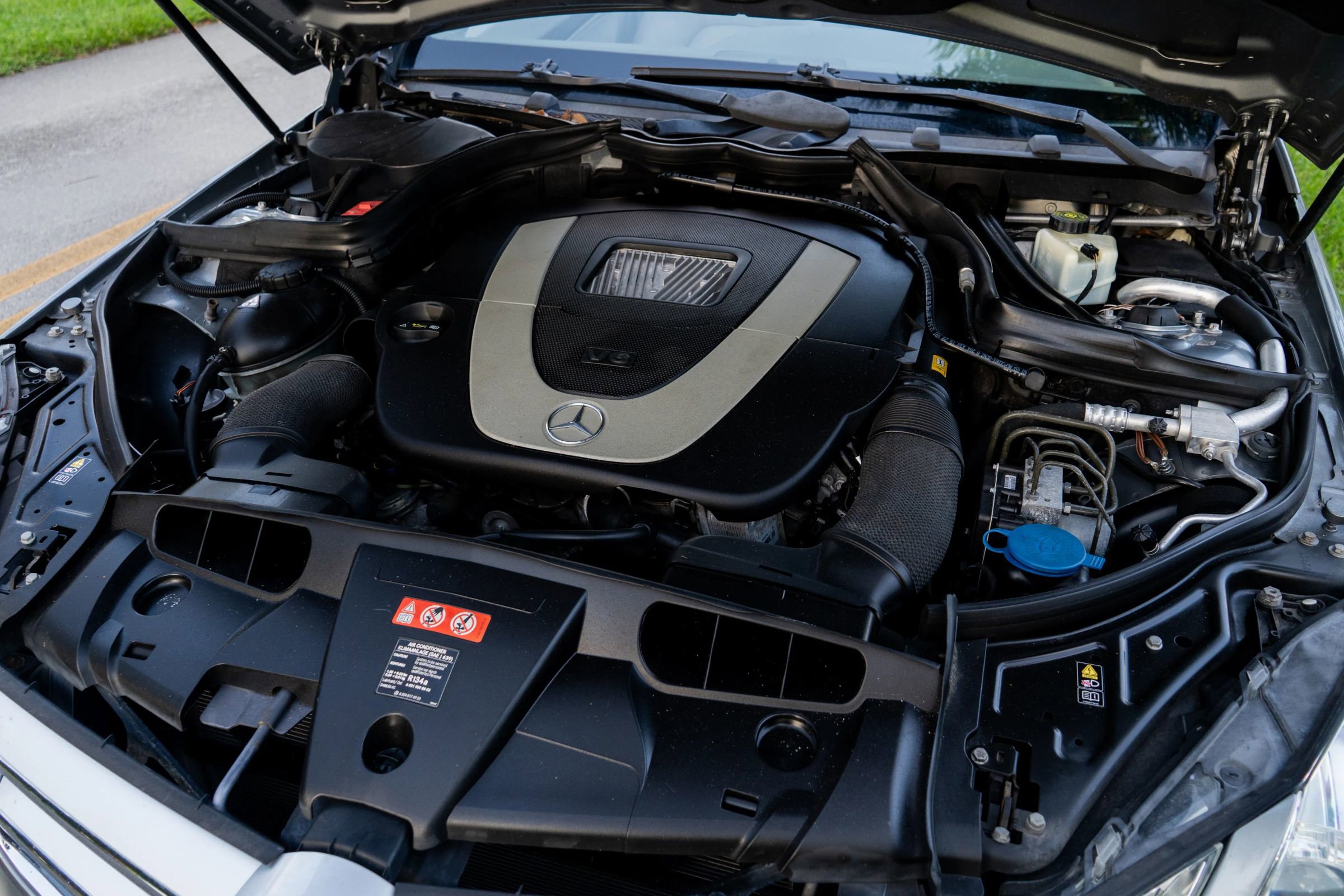 Used 2011 Mercedes-Benz E 350 Cabriolet w/ Premium 2 Pkg image 72