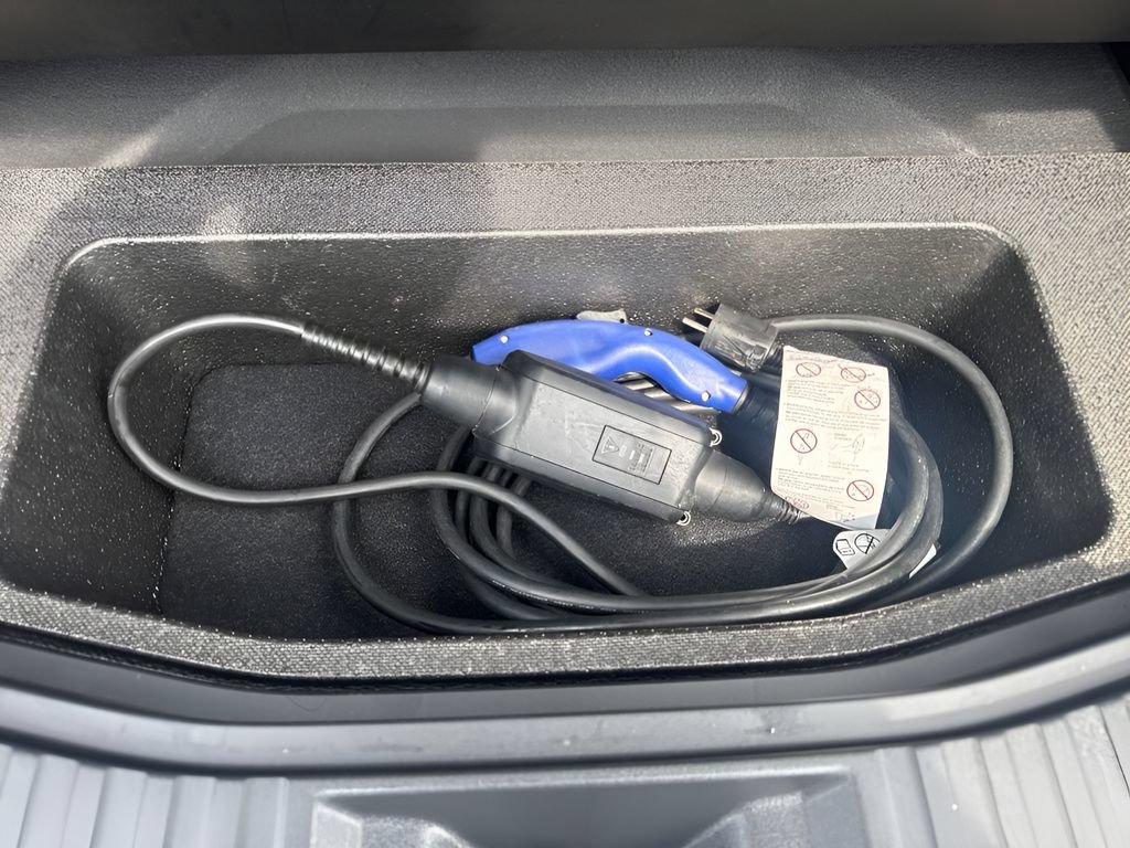Used 2023 Subaru Solterra AWD image 26